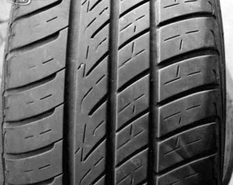 Sada nebo 2ks letních pneu 175/65 R15: - 3