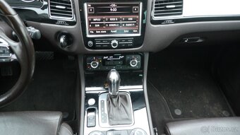 Prodám VW Touareg 3.0 TDi, 180 kw, DSG, pohon 4x4, r.v.5/201 - 3