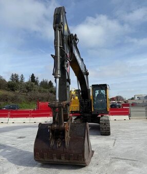 Pásový bagr VOLVO EC 210RNLC - 3