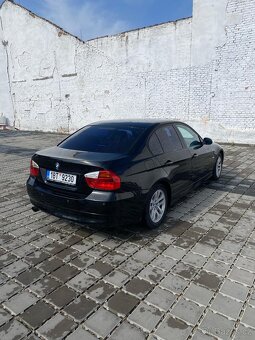 BMW E90 318d - 3