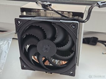 AMD Ryzen 7 3800X a chladič Fera 5 Dual Fan - 3
