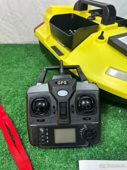 Rybářský člun s GPS a baterie 12000mAh - 3