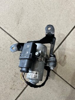 Podtlakové elektrické čerpadlo 1K0612181F - 3