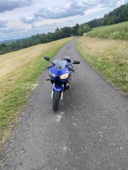Yamaha r6 2001 - 3
