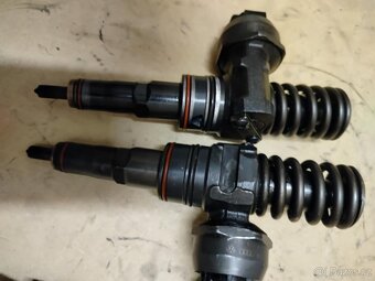Volkswagen 1.9 tdi 74 kw - 3
