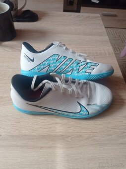 Sálová obuv Nike Mercurial - 3