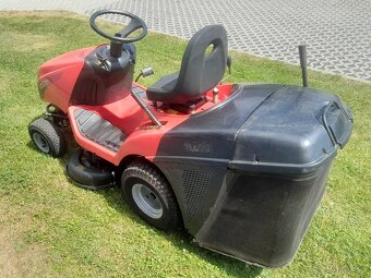 ZAHRADNI TRAKTOR - 3