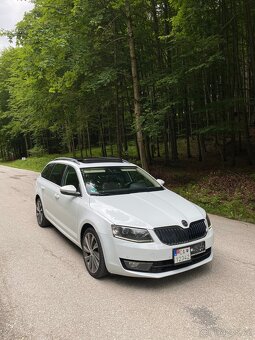 ŠKODA OCTAVIA LAURIN & KLEMENT 2015 DSG - 3