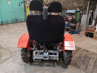 Domácí traktůrek motor Honda - 3