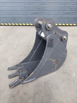 Hydraulický rychloupínák + lžíce 30cm na minibagr 3T - 3