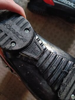 Lyžáky Nordica vel. 27-27,5 (315 mm) - 3