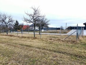 REZERVOVÁNO Pozemek v Klučově - ideální místo pro váš domov - 3