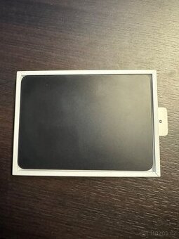 Apple Magic Trackpad (USB-C) – černý, jako nový - 3