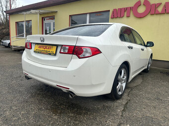 Honda Accord 2.4i-VTEC 148kW/8G/Executive - 3