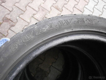 prodám 2x letní pneu - 3