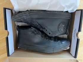 dívčí zateplené tenisky Converse - 3