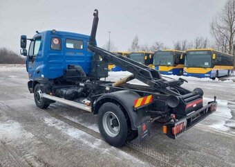 Prodám Nosič kontejnerů Avia D100 - 3