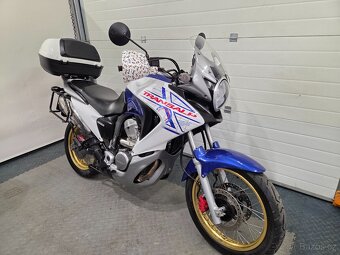 Honda XL700 V Transalp - 3