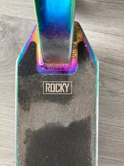 Freestyle koloběžka Chilli Rocky Neochrome - 3