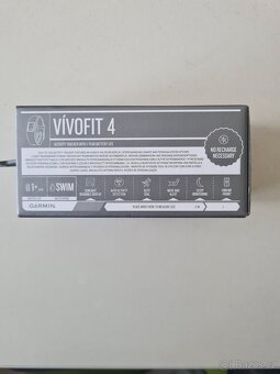 Fitness náramek Garmin Vivofit 4 - 3