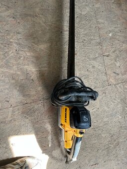 Pila Alligator DeWALT DWE397 - 3