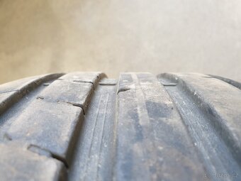 Dunlop Sport MAXX RT2 - 225/40 R18 92Y - 3