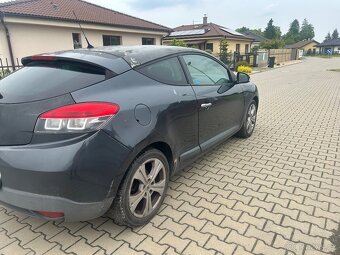 Prodám Renault Megane Coupe 1.6i Rok 2009 - 3