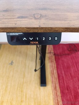 Prodám elektrický psací stůl 14070cm - 3
