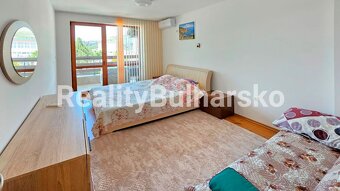 Prostorný apartmán 3+kk s terasou u moře–Elenite-Sveti Vlas - 3