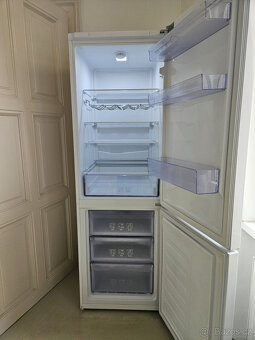 Lednice Beko RCSA 365 K30W - 3