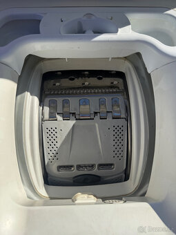 Vrchem plněná pračka AEG / Electrolux 6kg - 3