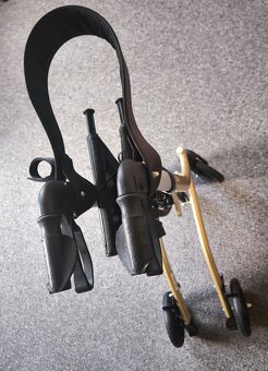 Skládací čtyřkolové chodítko pro seniory - 3