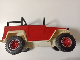 Terénní auto, Joustra - 3