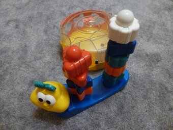 Šnek Fisher Price - 3