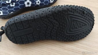 DARUJI Boty do vody dětské velikost 30 NOVÉ - 3