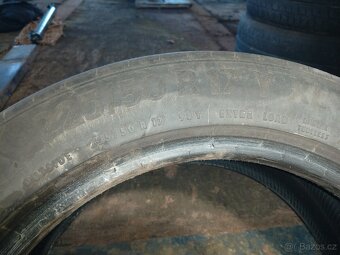 Pneu 225/50 R17 Y XL - 3