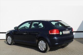 Audi A3 1.6i 75KW TIPTRONIC KLIMA ČR (2004) - 3