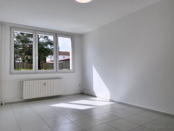Byt 2+kk, 42,5 m2, Jince - klidná čtvrť Zborovská - 3
