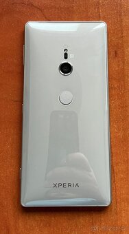 Sony Xperia XZ 2 - 3