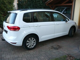 VW TOURAN 1.4 TSI 110KW NAVI ACC FRONT TAŽNÉ OPCPAR ZÁS 220V - 3