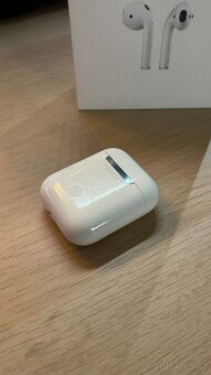 Apple AirPods 1 generace - 3