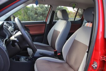 Škoda Fabia II. 1.2 HTP, 2007 – 1. majitel, nájezd 55 672km - 3