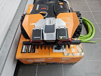 Robotická sekačka Worx Landroid Vision M800 WR208E - 3