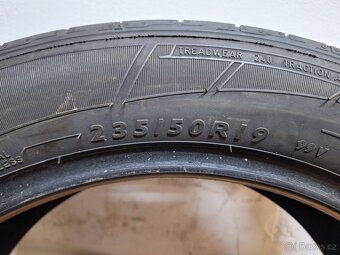 Letní pneu 235/50/19 Dunlop - 3