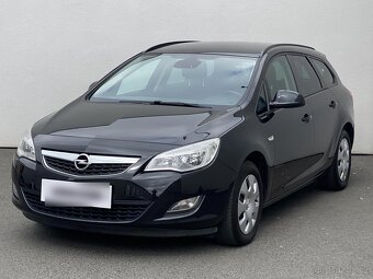 Opel Astra 1.4i , 74 kW benzín, 2012 - 3