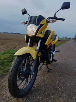 Honda CB125f - 3