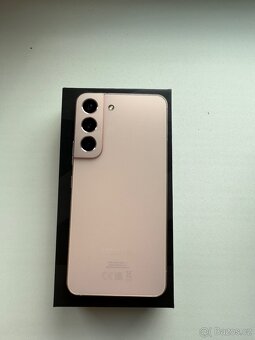 Samsung Galaxy S22 128 GB Pink Gold + Samsung Buds2 + kryt - 3
