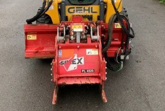 Fréza na asfalt SIMEX PL4520 pro smykové nakladače - 3