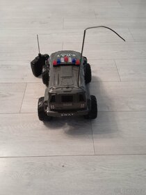 Auto na dálkové ovládání - 3