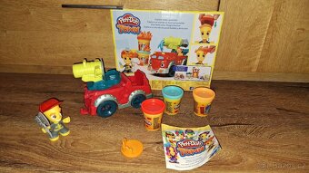 Modelína Hasbro Play-Doh Zubař + hasičské auto. - 3